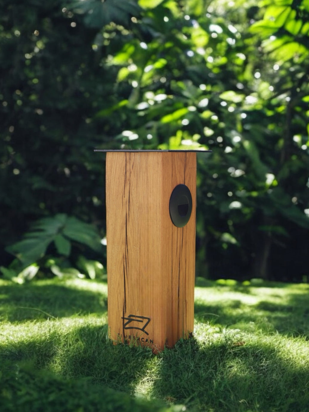 Timbercan Wegleuchte im Außenbereich.