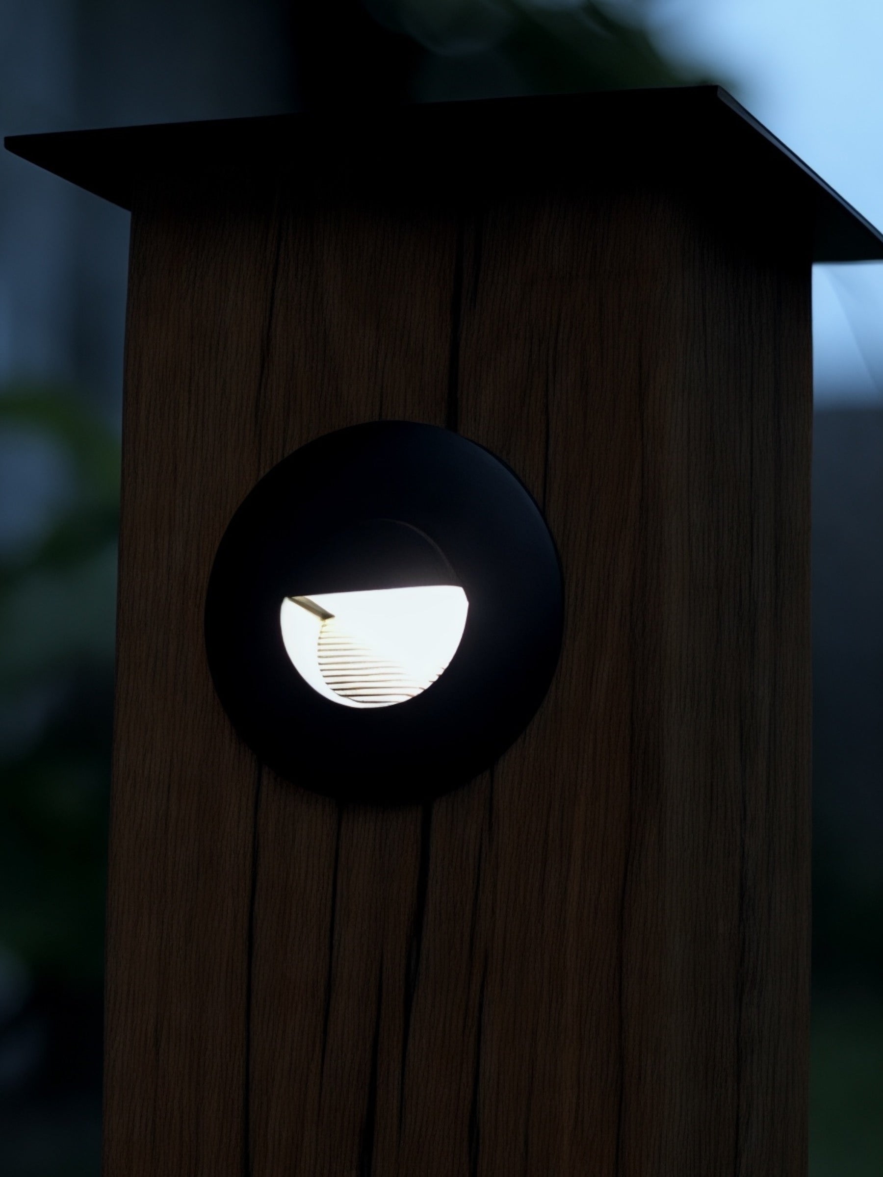 LED angeschaltet während der Nacht. 