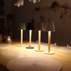 TIMBERCAN Design-Tischlampe aus Massivholz
