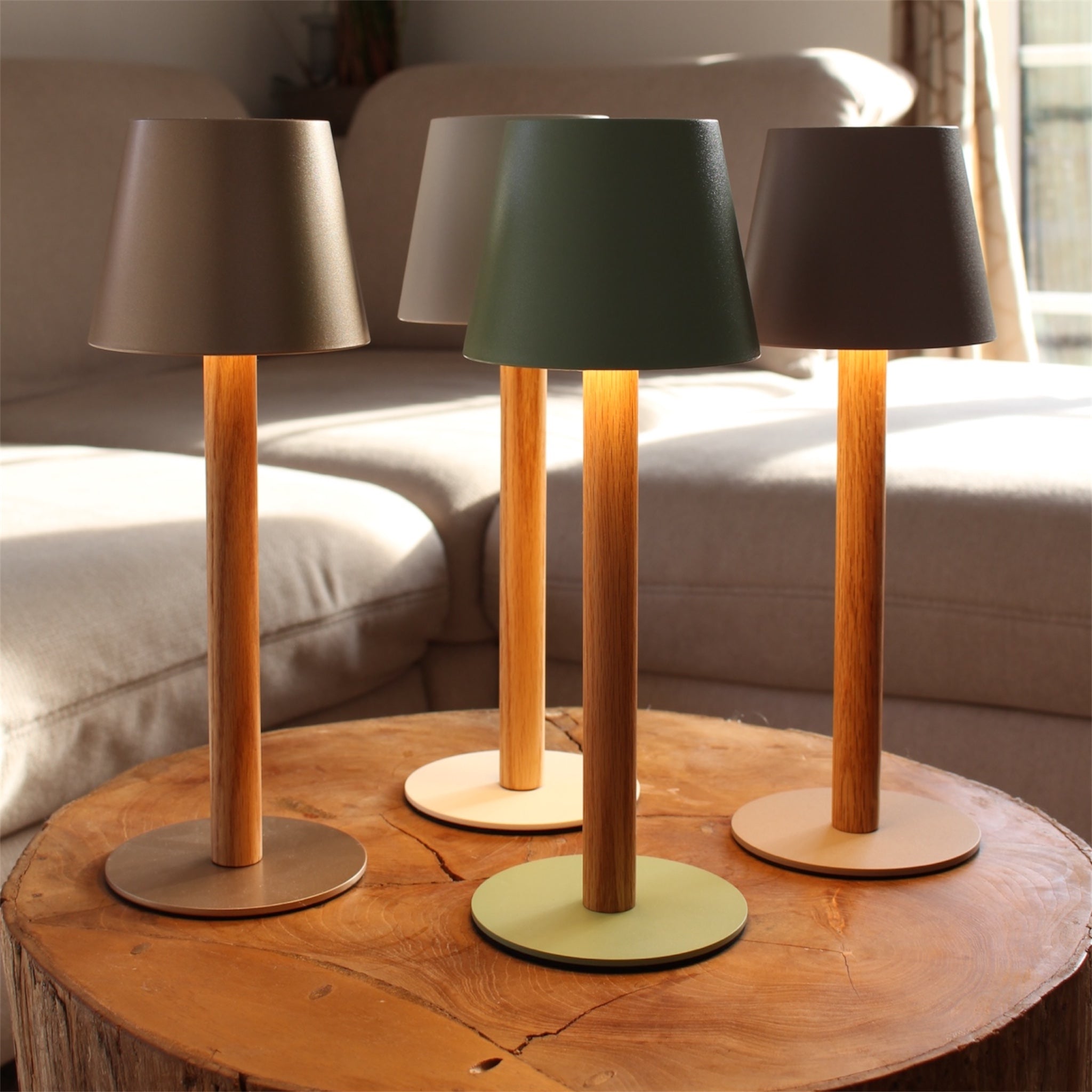 TIMBERCAN Design-Tischlampe aus Massivholz
