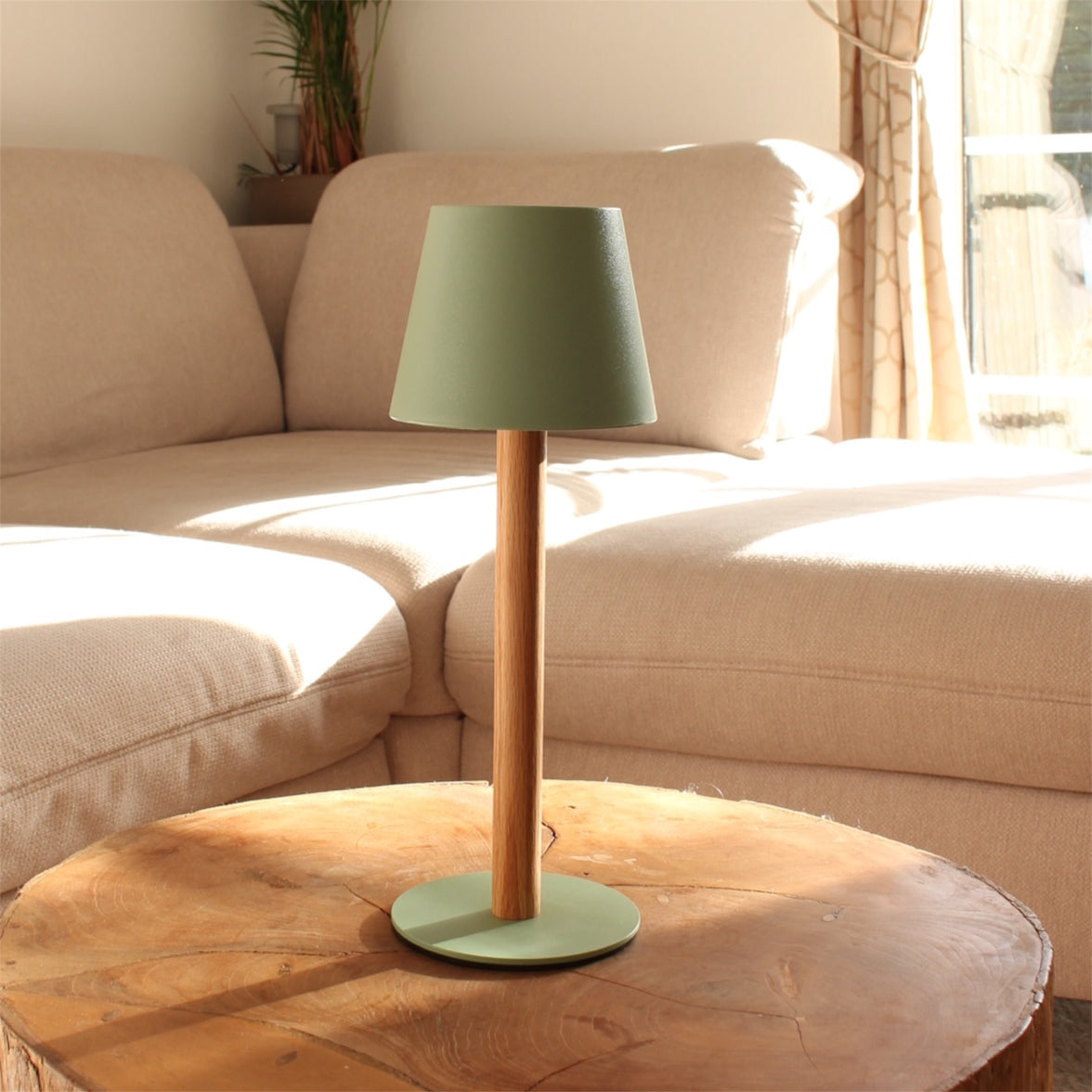 TIMBERCAN Design-Tischlampe aus Massivholz