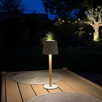 TIMBERCAN Mini Akku LED Tischlampe aus Massivholz – Kompakte Design Tischleuchte im Scandi Stil