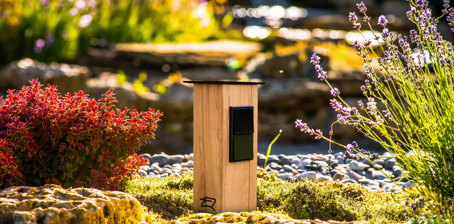 TIMBERCAN DesignOutdoorSteckdosensäulen aus Massivholz